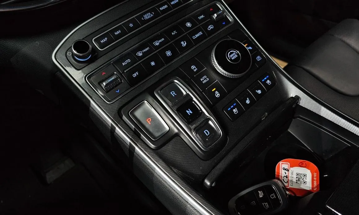 Hyundai Santafe — фото 4