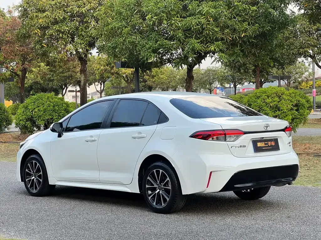 Toyota Levin — фото 10