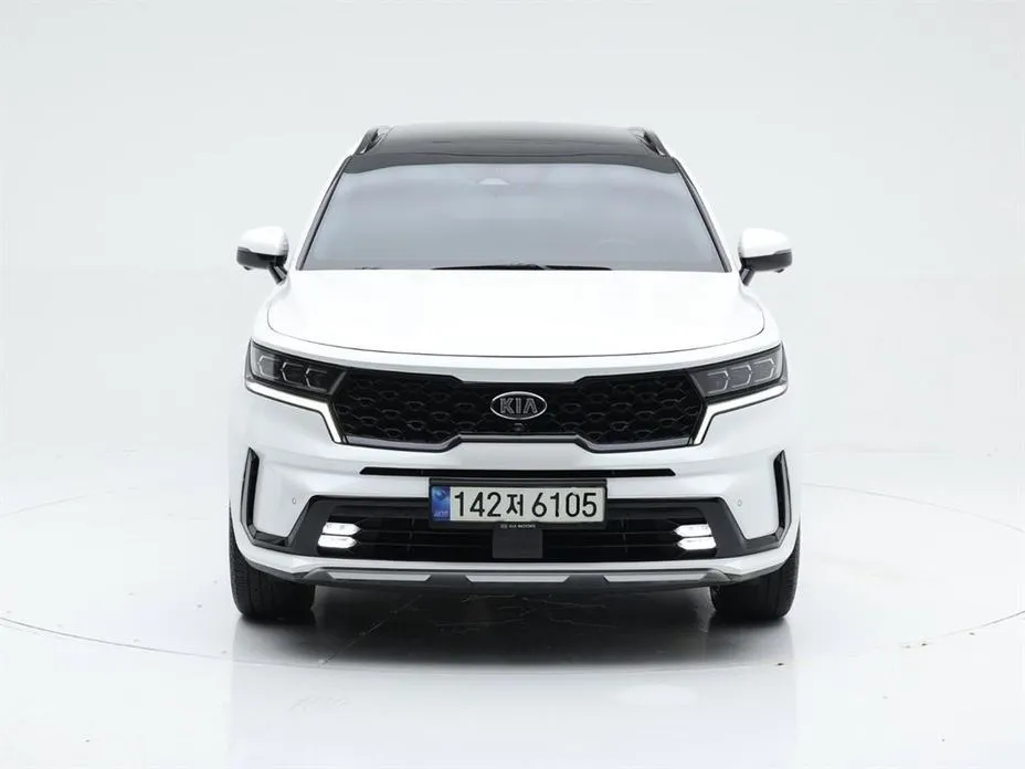 Kia Sorento — фото 5