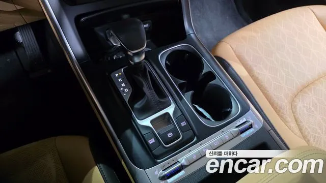 Kia Carnival — фото 7