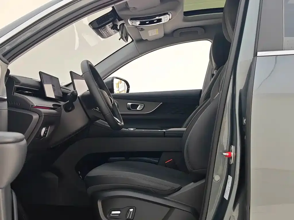 Chery Tiggo 8 PLUS — фото 10