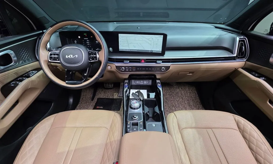 Kia Sorento — фото 10
