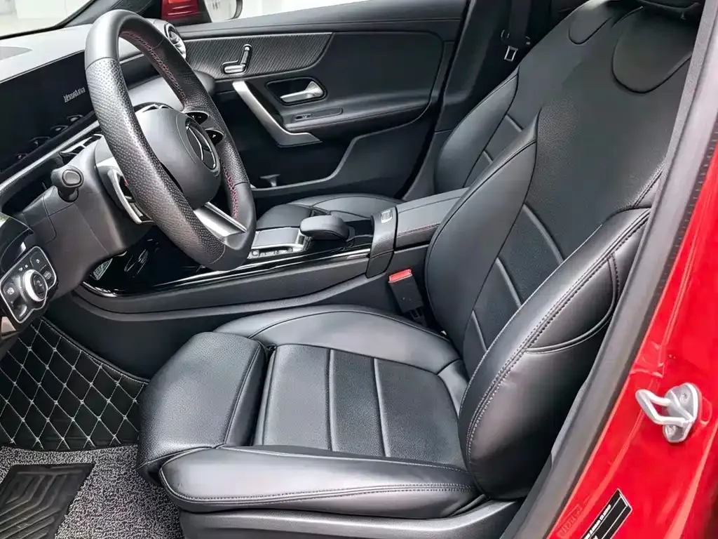Mercedes-Benz A-Class — фото 10