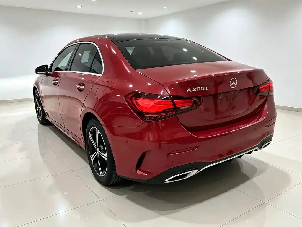 Mercedes-Benz A-Class — фото 9