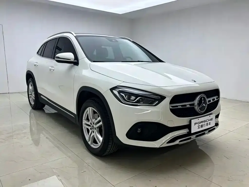Mercedes-Benz GLA — фото 8