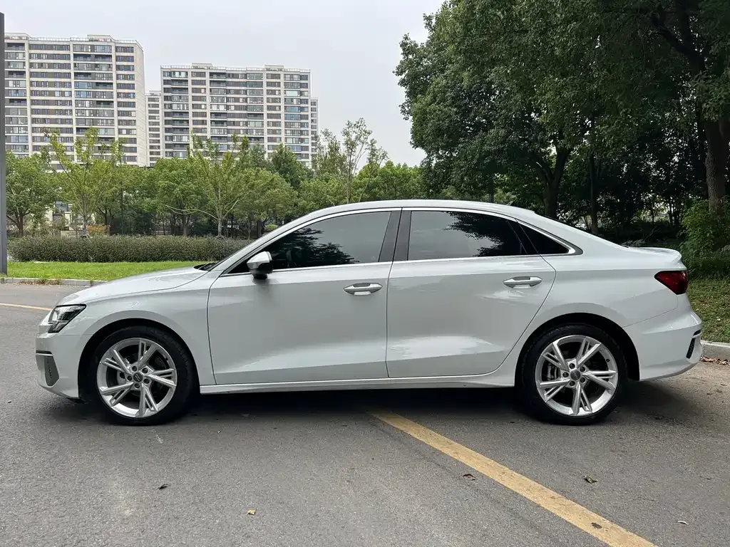 Audi A3 — фото 7