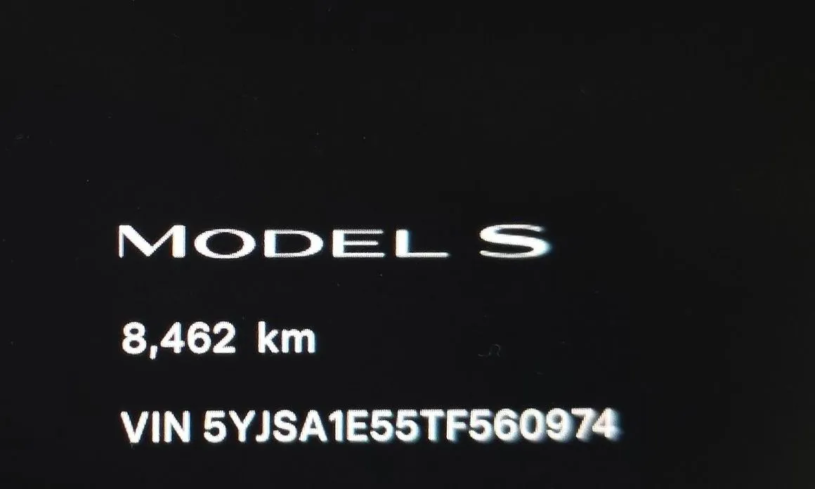 Tesla Model S — фото 3