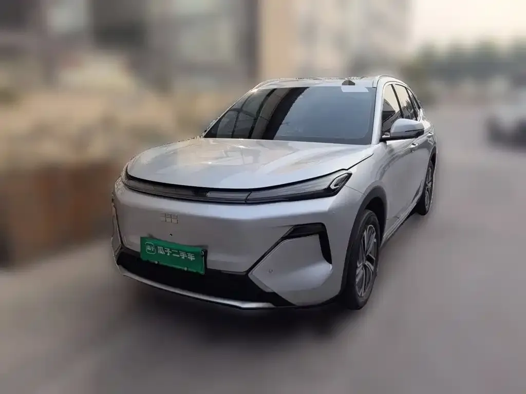Geely Galaxy Xingjian 7 — фото 1