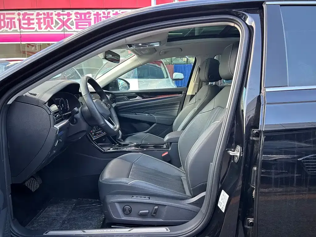 Volkswagen Passat — фото 5
