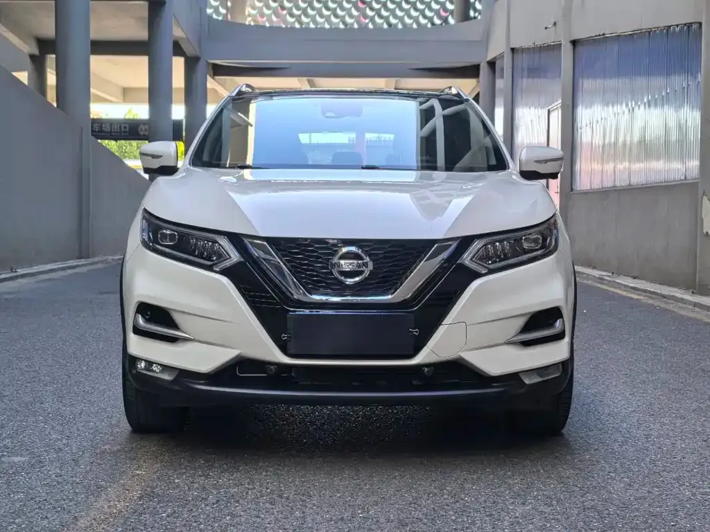 Nissan Qashqai — фото 5
