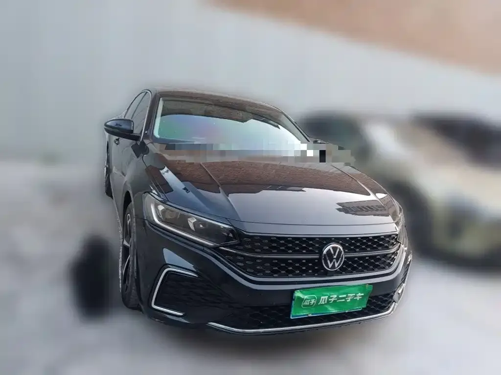 Volkswagen Passat — фото 9