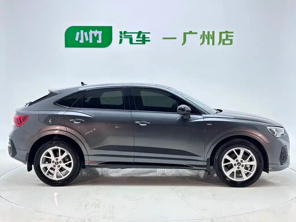 Audi Q3 Sportback — фото 10