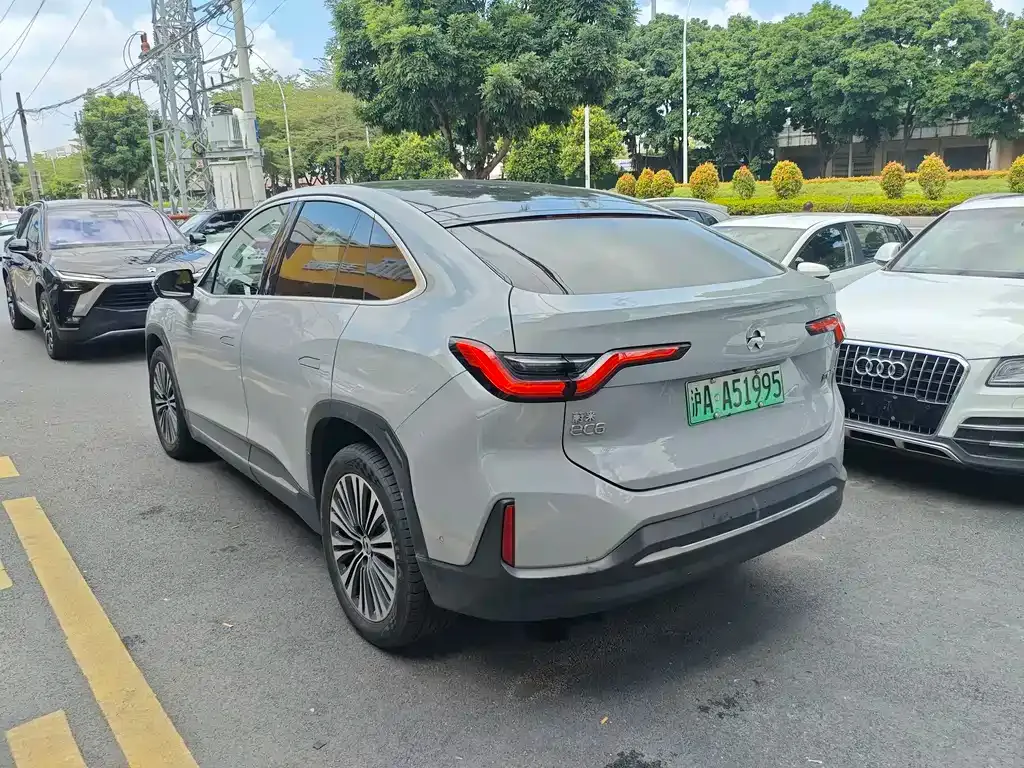 NIO EC6 — фото 8