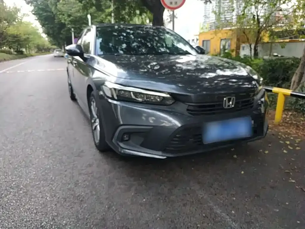 Honda Civic — фото 4