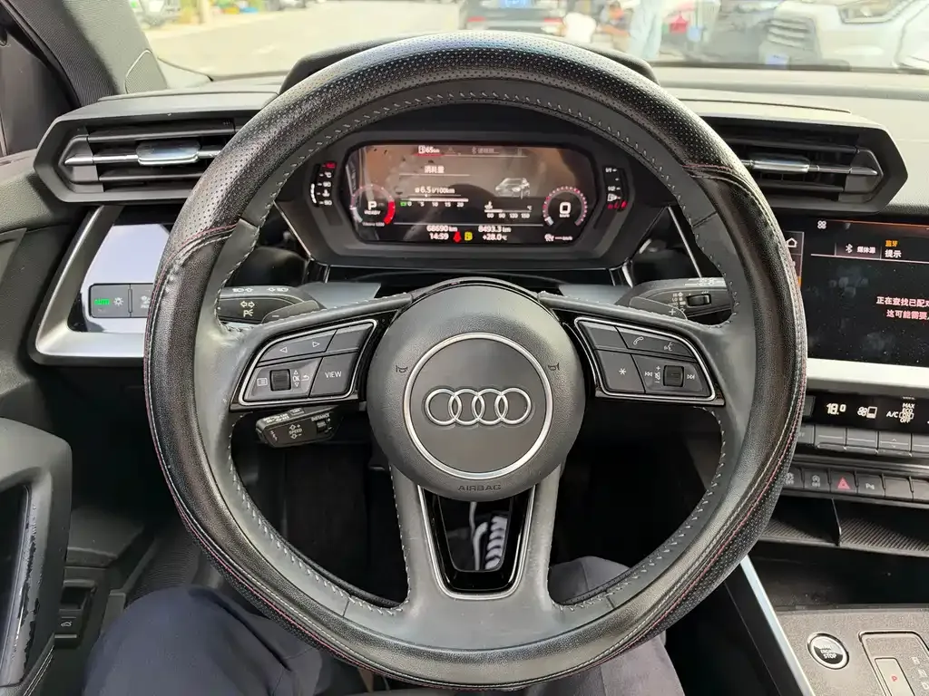 Audi A3 — фото 9