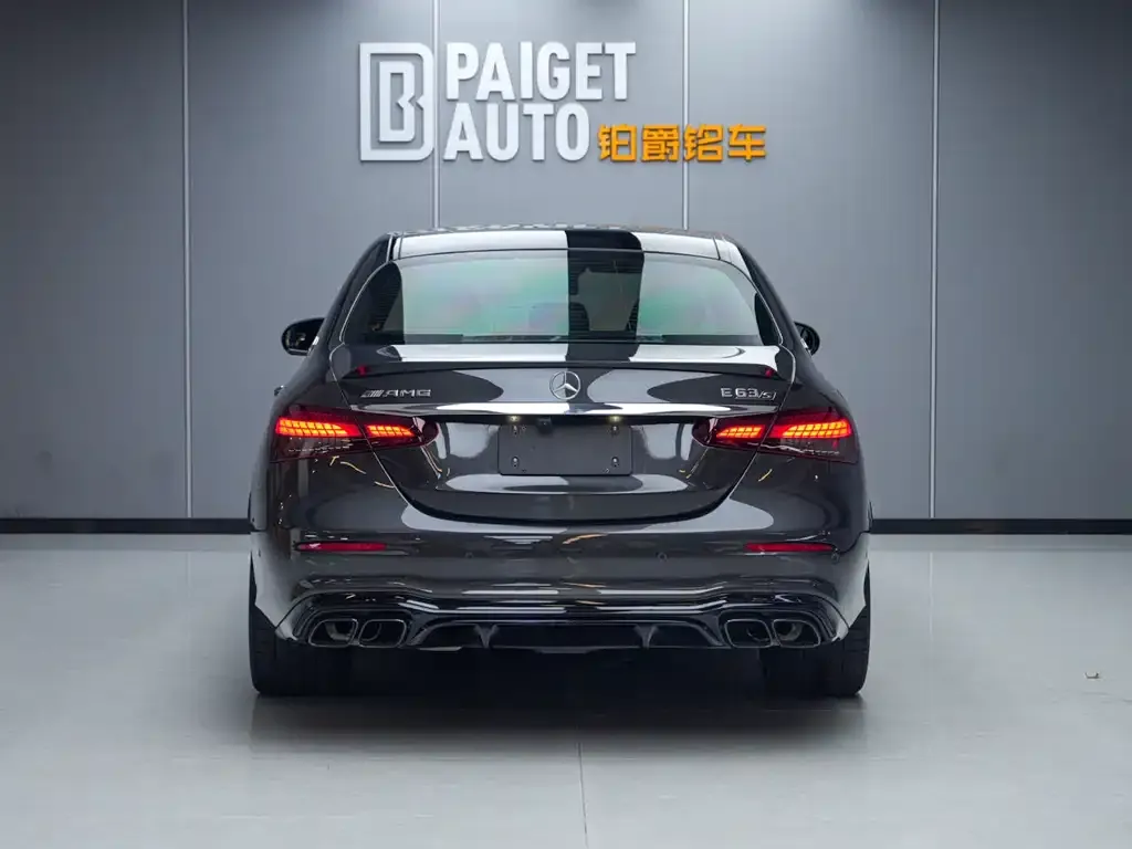 Mercedes-Benz E-Class AMG — фото 3