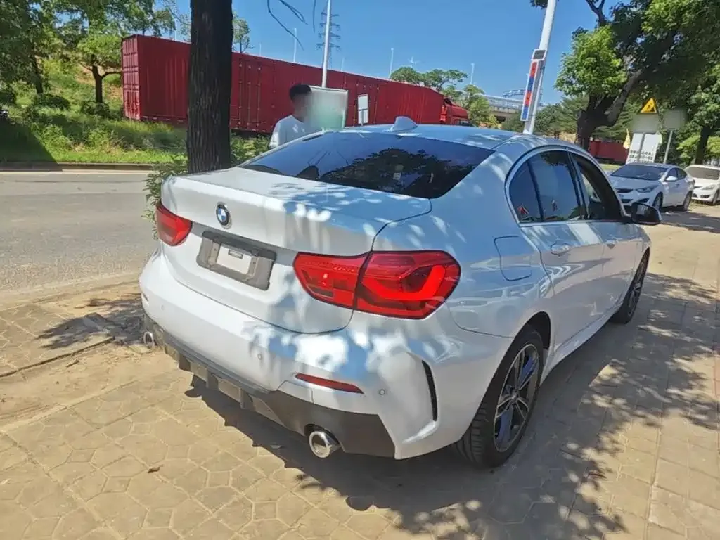 BMW 1 Series — фото 10