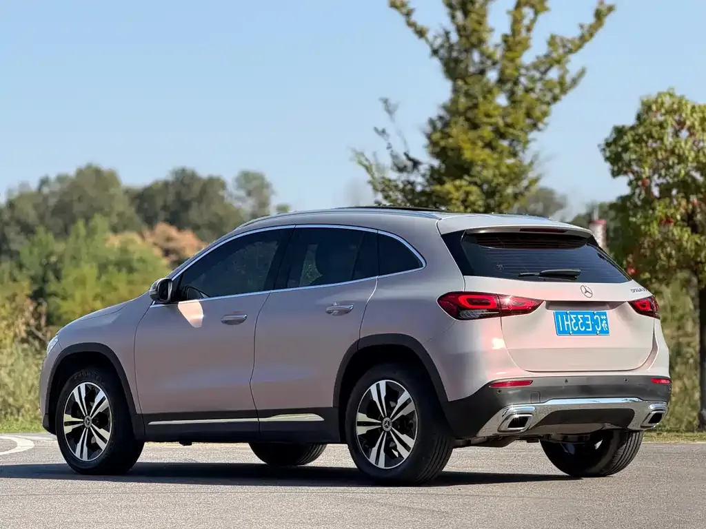 Mercedes-Benz GLA — фото 7