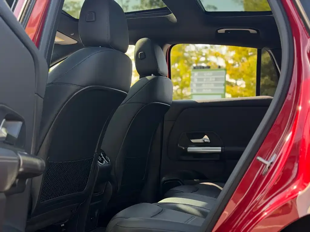 Mercedes-Benz GLA — фото 5
