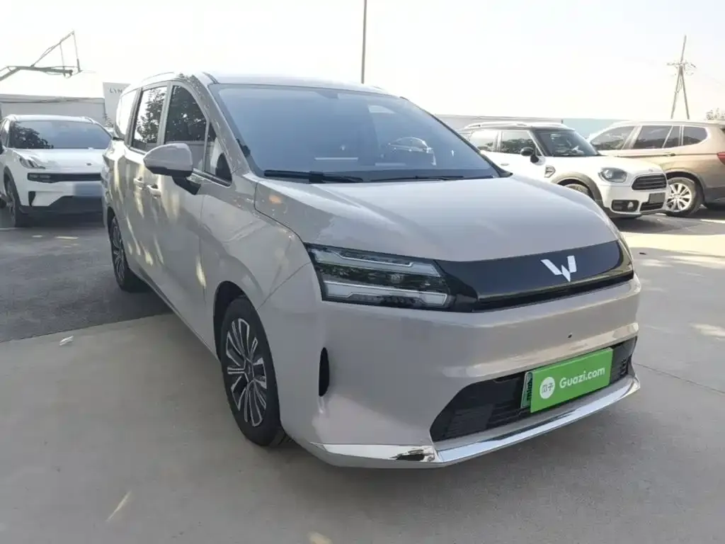 Wuling Xingguang 730 New Energy — фото 2
