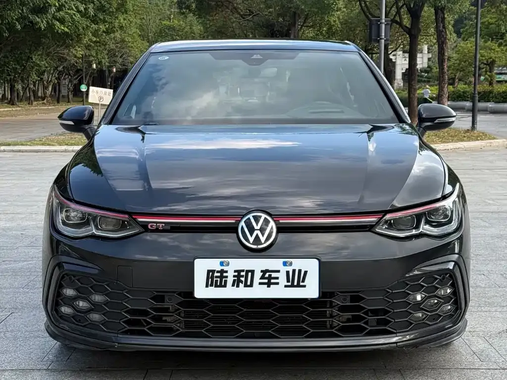 Volkswagen Golf GTI — фото 3