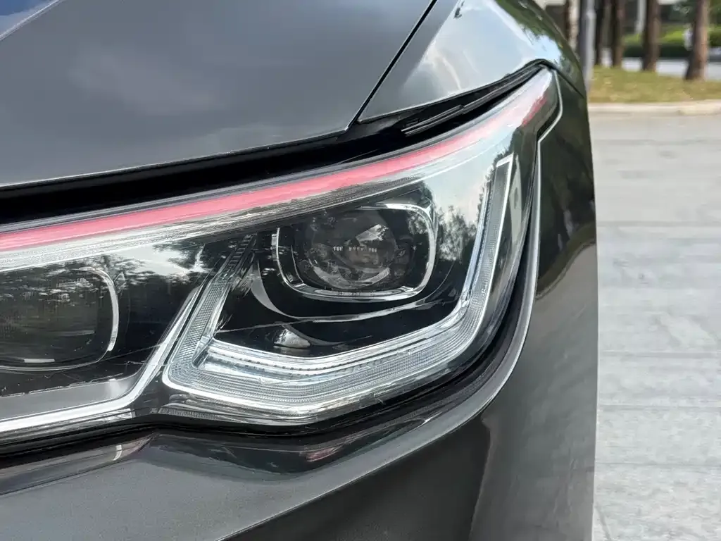 Volkswagen Golf GTI — фото 6