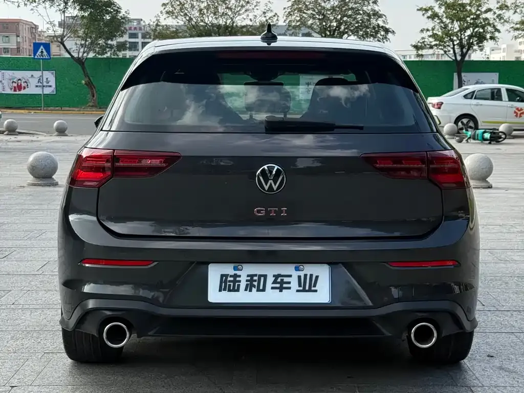 Volkswagen Golf GTI — фото 2