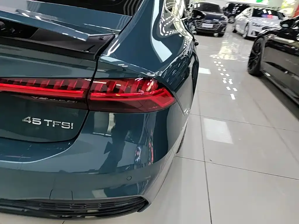 Audi A7 — фото 6