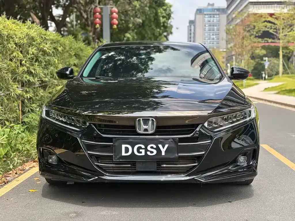Honda Accord — фото 5