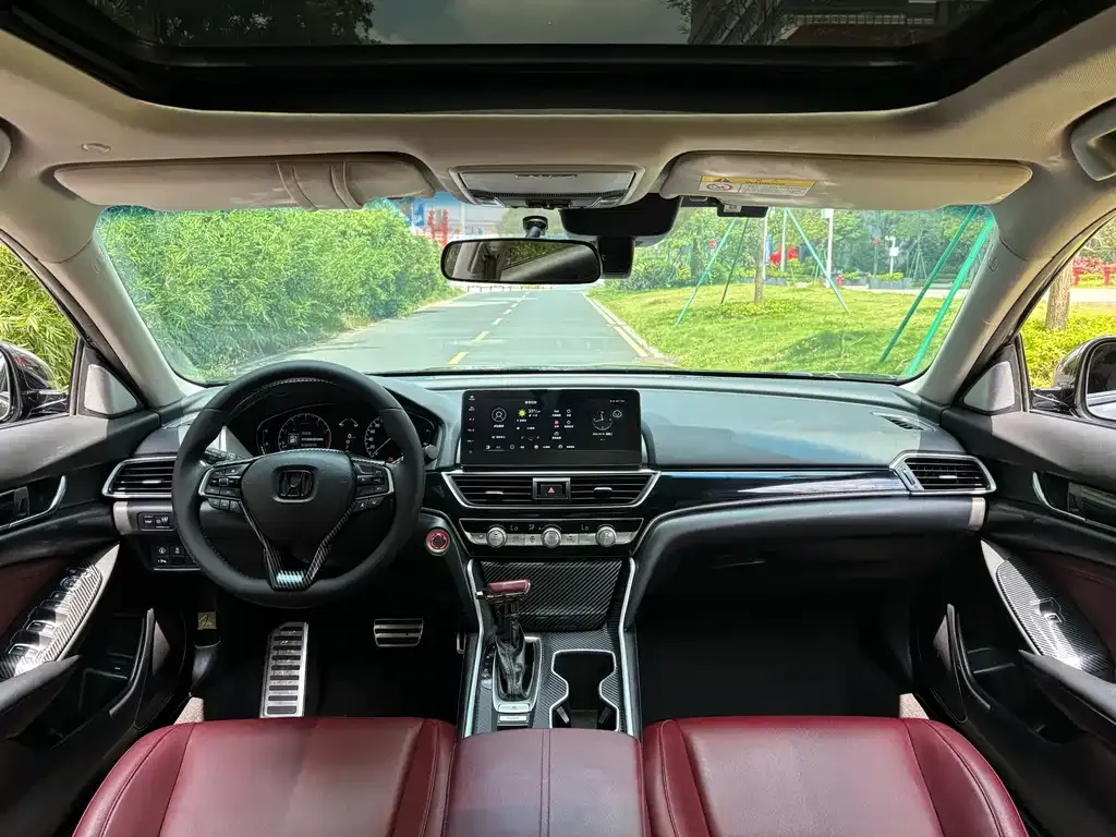 Honda Accord — фото 4