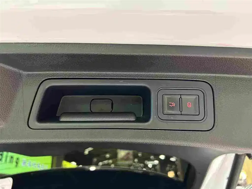 BYD PLUS New Energy — фото 2