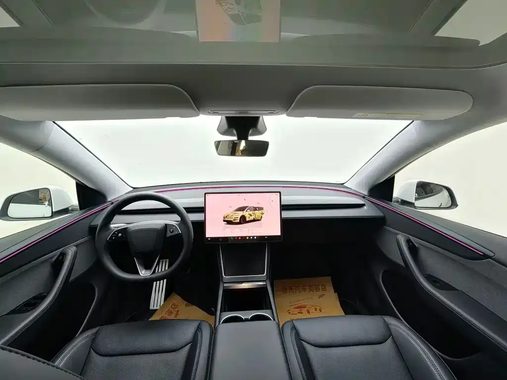 Tesla Model Y — фото 5