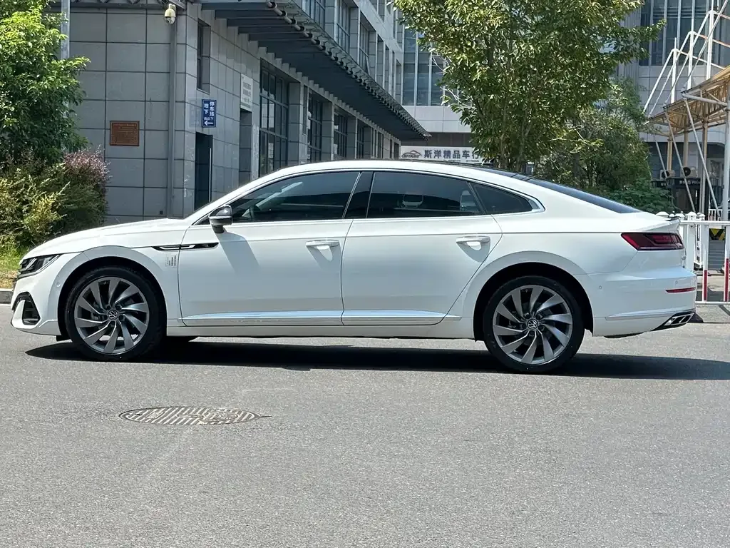 Volkswagen CC — фото 4