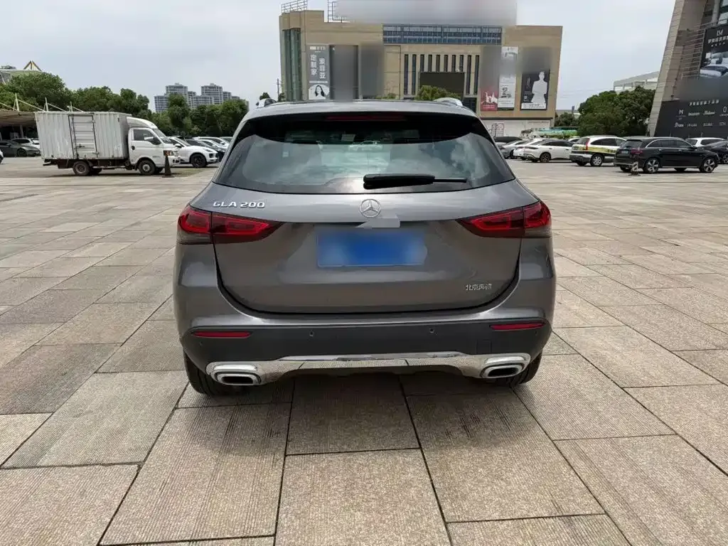 Mercedes-Benz GLA — фото 7