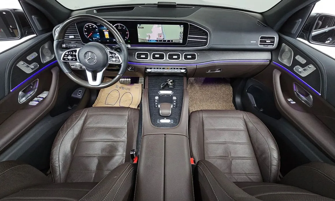 Mercedes-Benz GLS-Class — фото 8