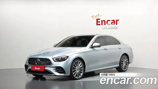 Mercedes-Benz E-Class — фото 1