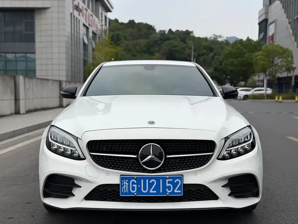 Mercedes-Benz C-Class — фото 2