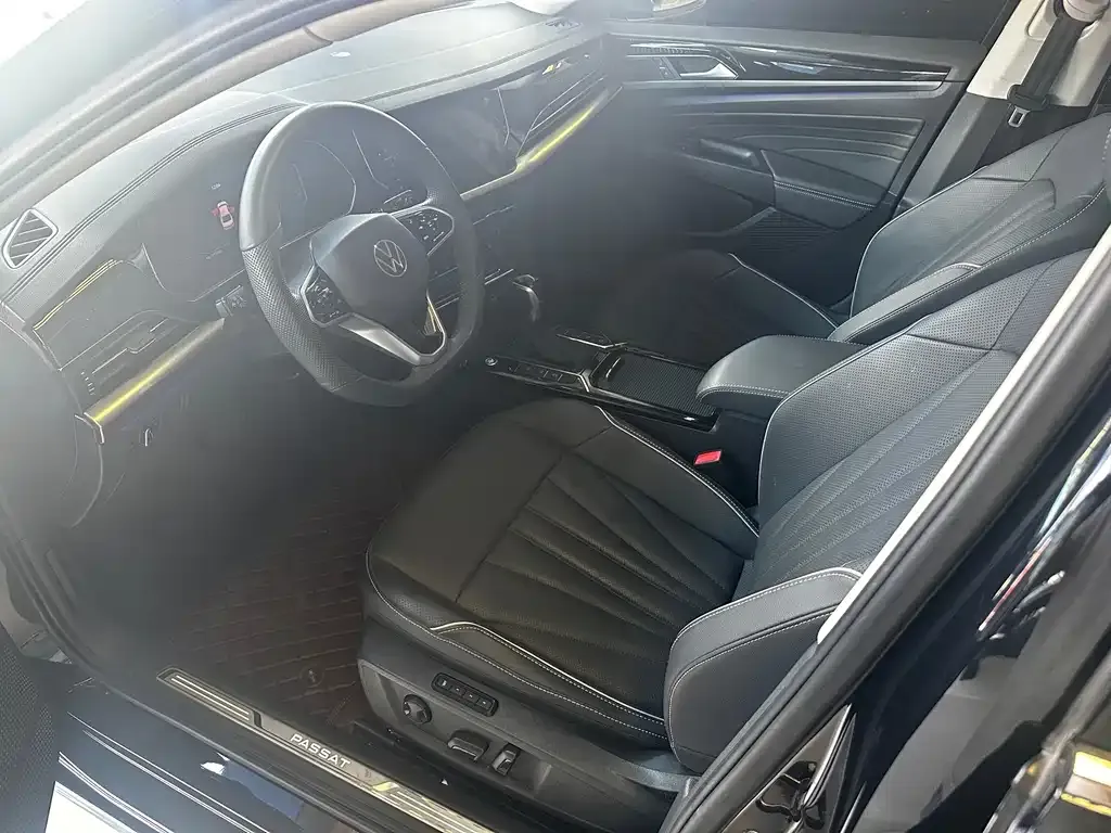 Volkswagen Passat — фото 5