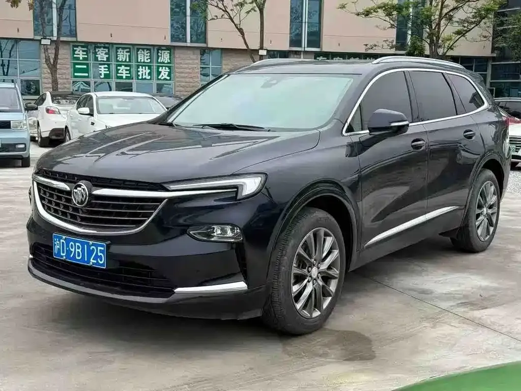 Buick Enclave — фото 1