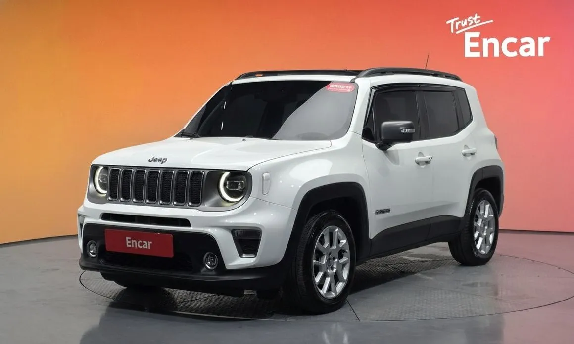 Jeep Renegade — фото 1