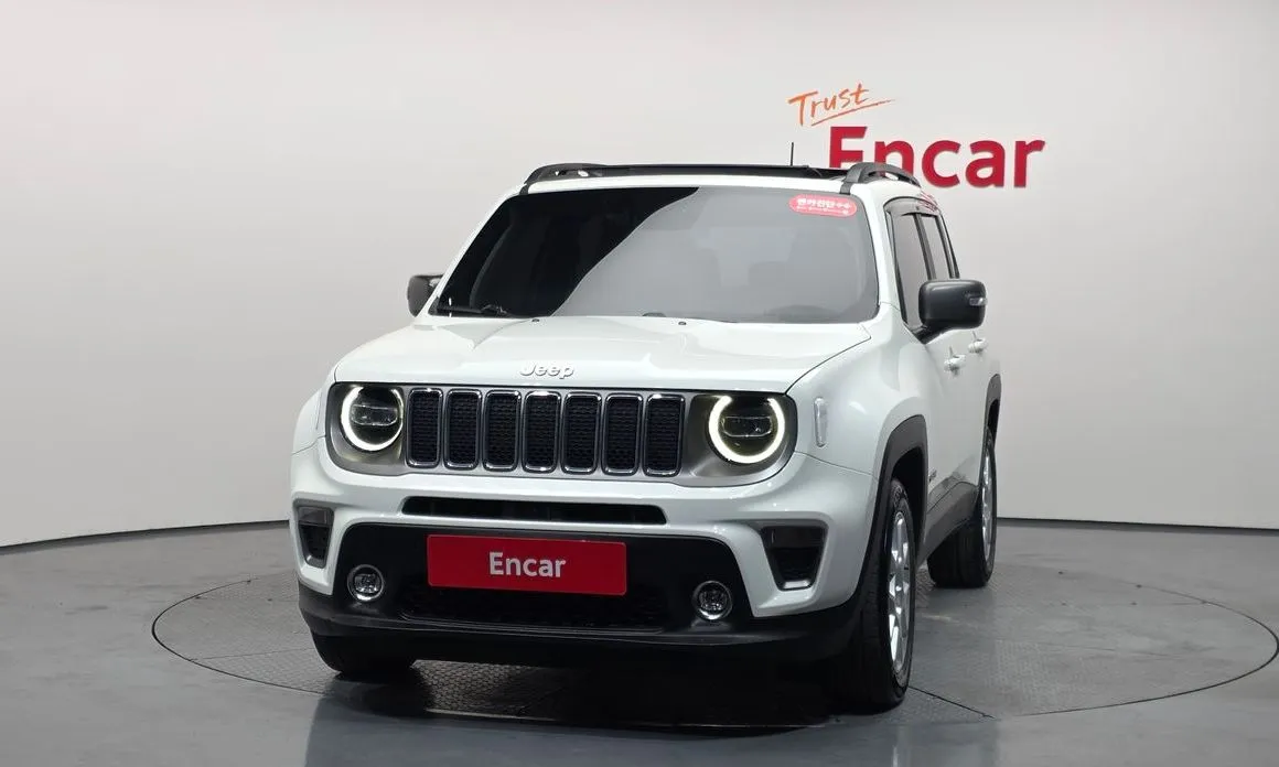 Jeep Renegade — фото 2