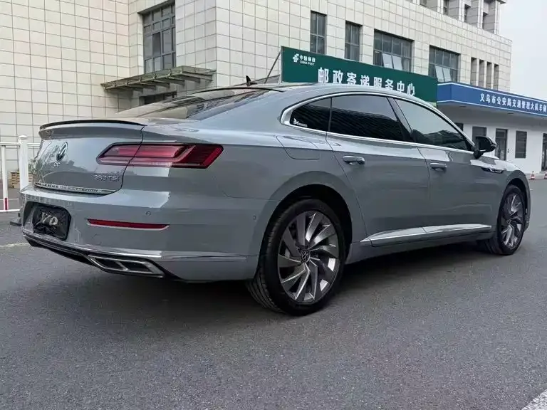 Volkswagen CC — фото 3