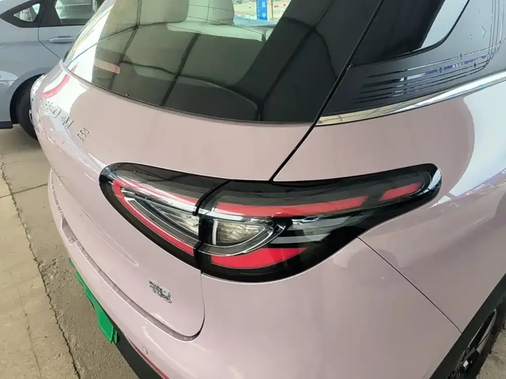 Geely Starburst — фото 2