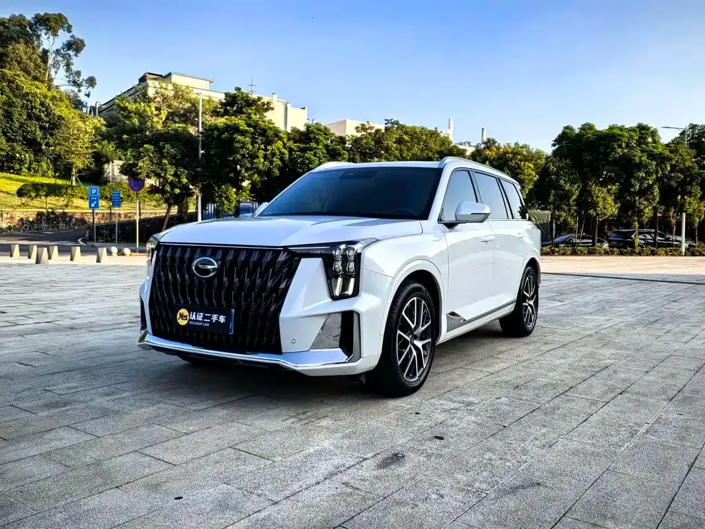 GAC Motor Trumpchi GS8 — фото 1