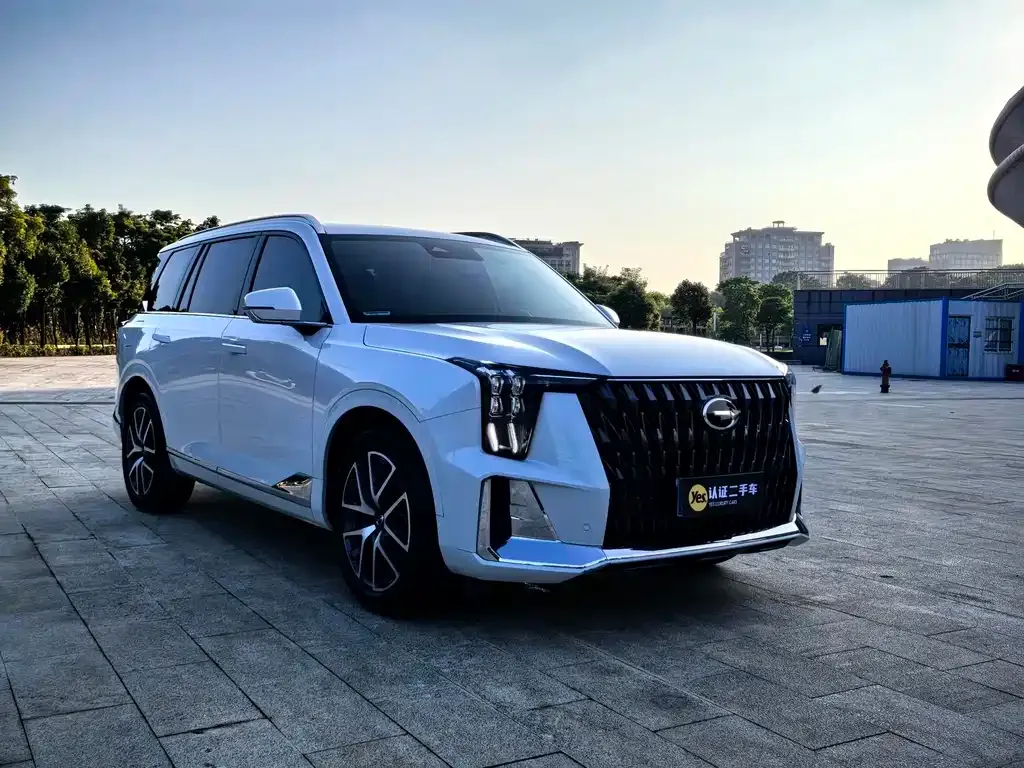 GAC Motor Trumpchi GS8 — фото 2