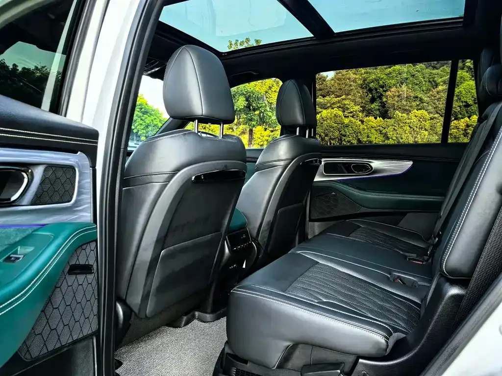 GAC Motor Trumpchi GS8 — фото 3