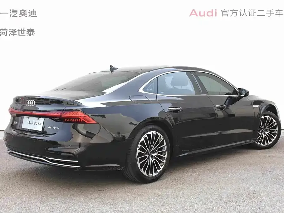 Audi A7L — фото 9