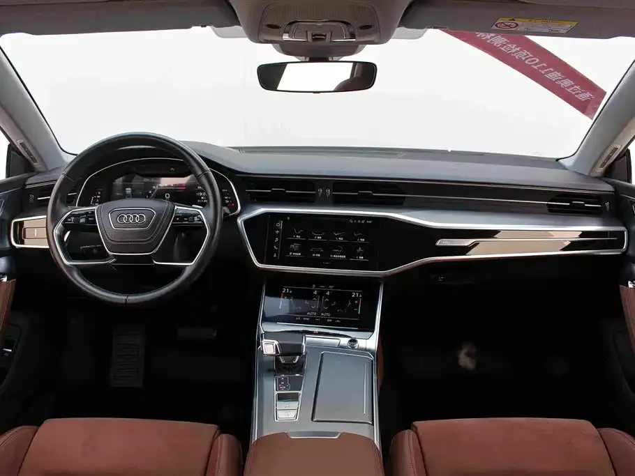 Audi A7L — фото 2