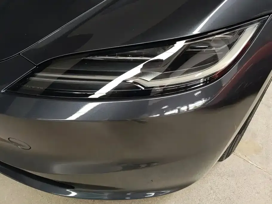 Tesla Model 3 — фото 9