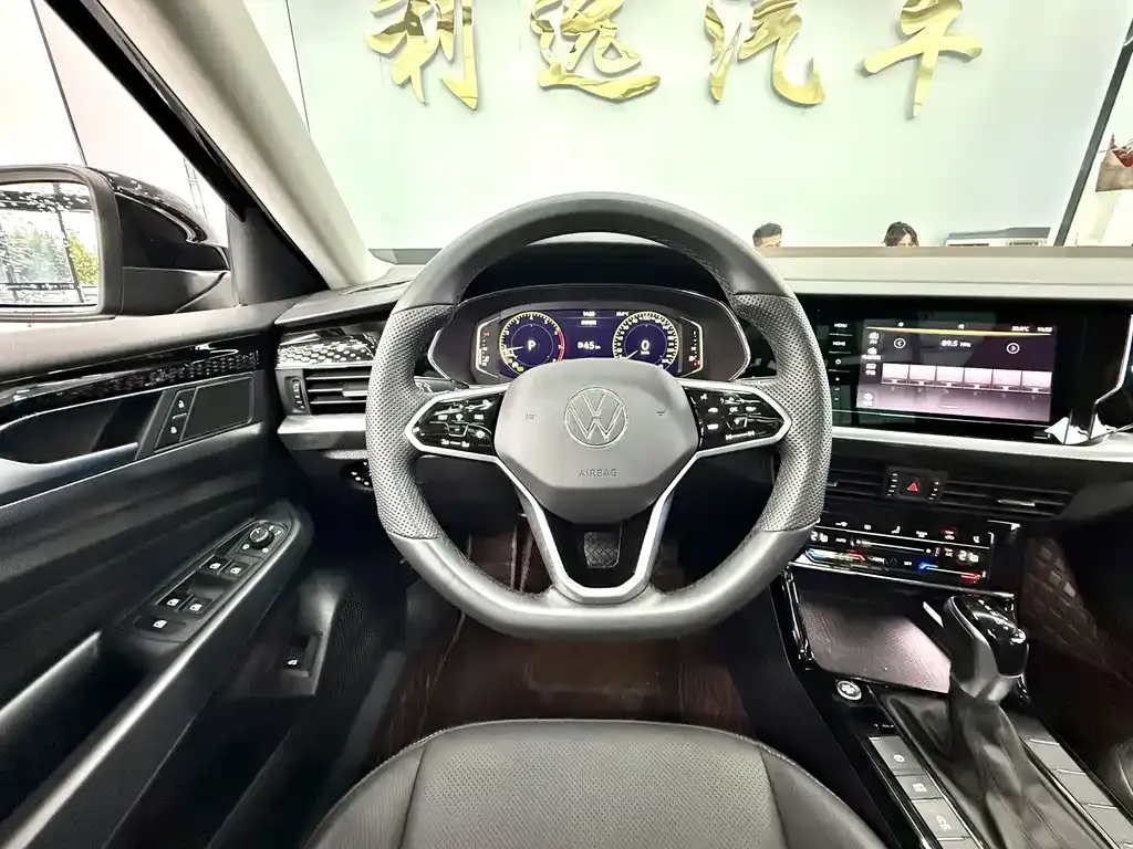 Volkswagen Passat — фото 5
